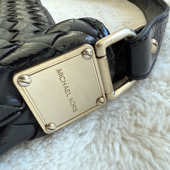 Michael Kors women shoulder leather bag - Picture 2 of 8